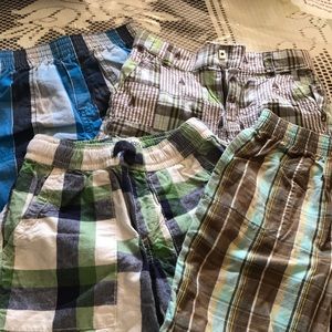 Four pair size 5 plaid boys shorts